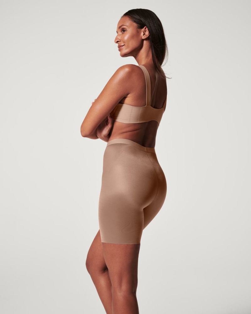 Short Spanx Thinstincts® 2.0 Mid-Thigh Femme Cafe Au Lait France | HQMP12367